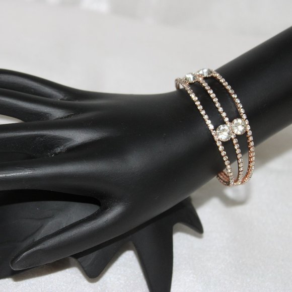 Bracelets for Women/ Girls - Picture 2 of 4